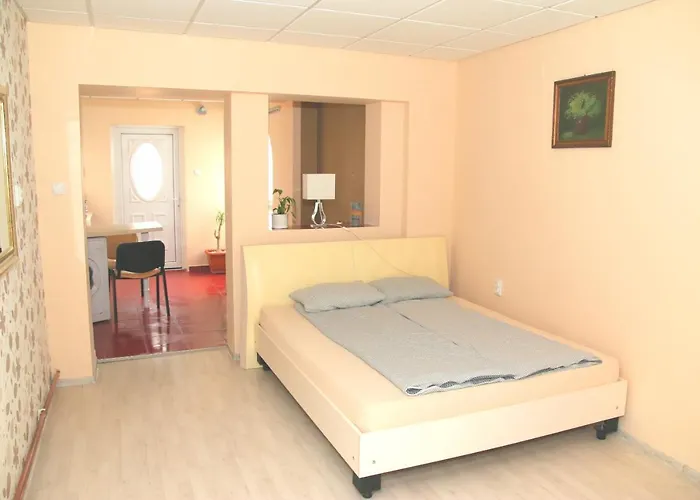 Yox Apartment 5